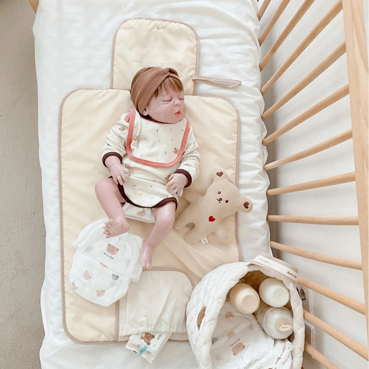 Infant foldable diaper changer, waterproof pad, newborn supplies,