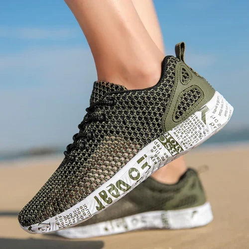 Hight Quality Summer Mens Beach Shoes Outdoor Sandals Air Mesh Sneaker