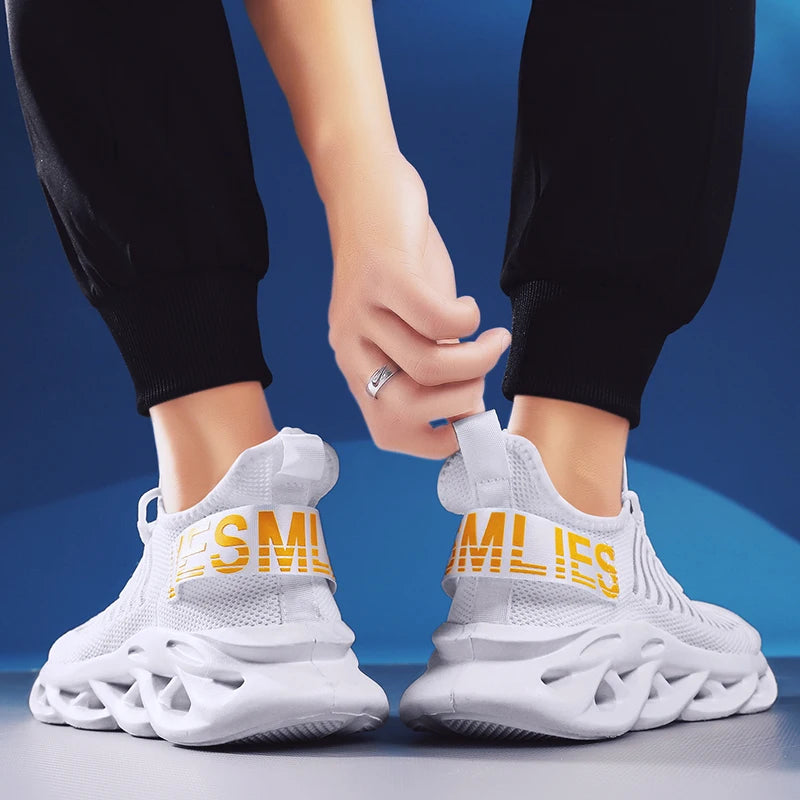 New Men's Shoes Fashion Soled Sneakers Casual Vulcanized Men Sports