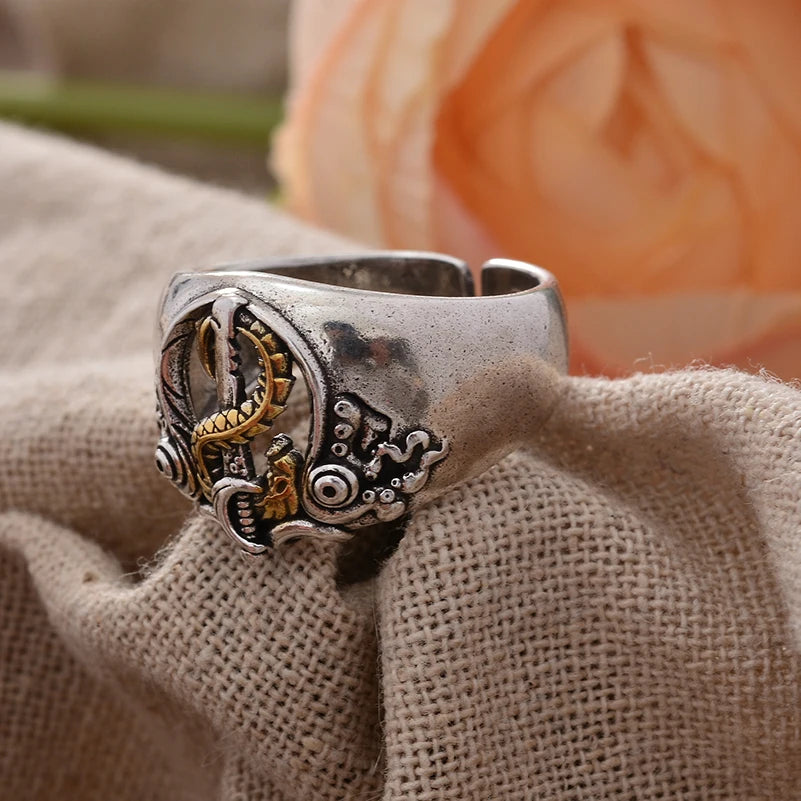 Vintage LOL Bill Givott Game Design Thai Silver Men`s Ring Hand