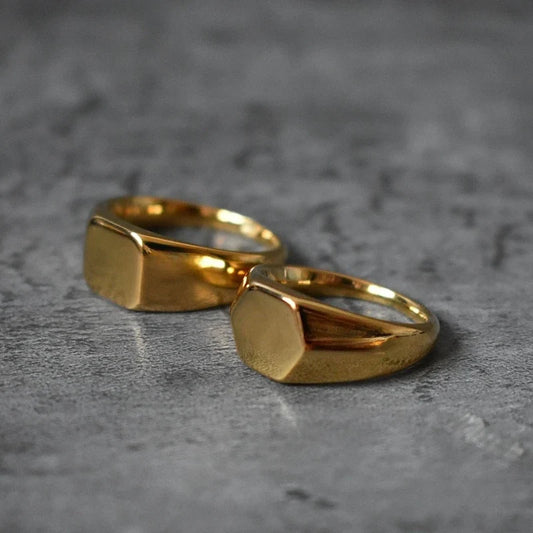 Men's Square Flat-Top Signet Ring for Men Jewelry, Stainless Steel Vintage High Polished Gold Color Round Male Jewellery Gift