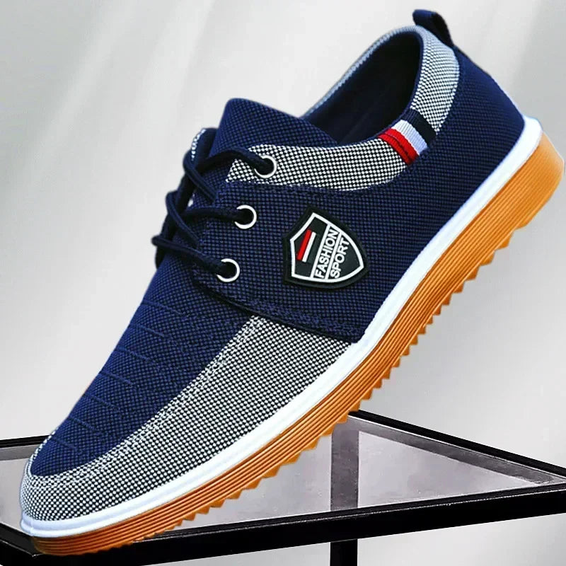 2025 Men's casual shoes Vulcanized Work loafers Mesh Lightweight Man