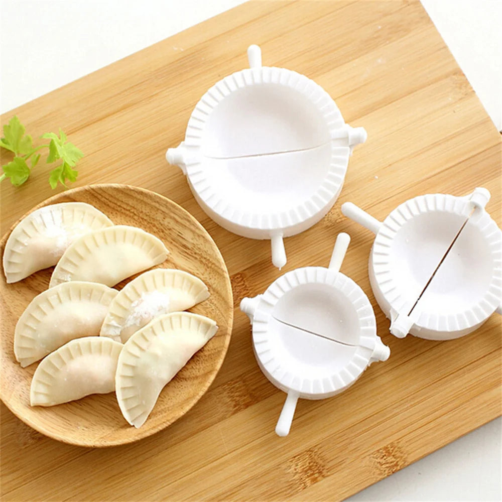 3PCS 7CM/8CM/10CM Kitchen Dumpling Molds Plastic Dough Press Dumpling