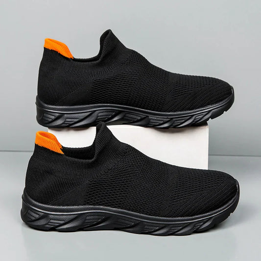 Breathable Men Casual Shoes Lightweight Male Vulcanized Shoes Outdoor