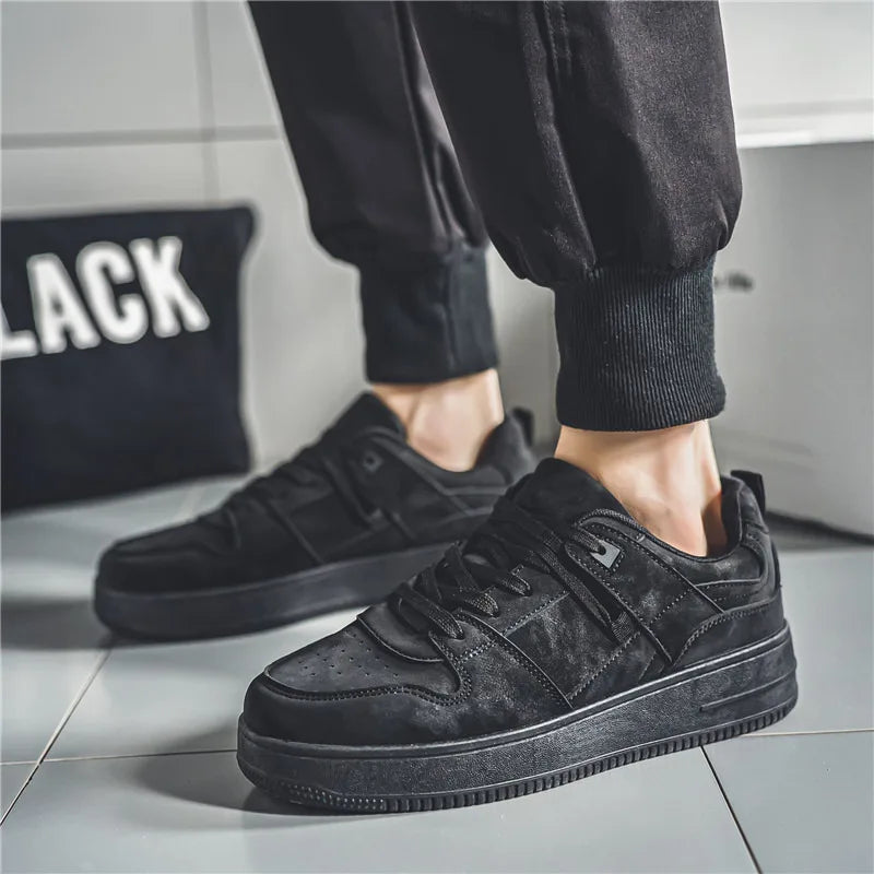 Autumn Suede Men’s Black Sneakers Retro Cheap Skateboard Sneakers Men