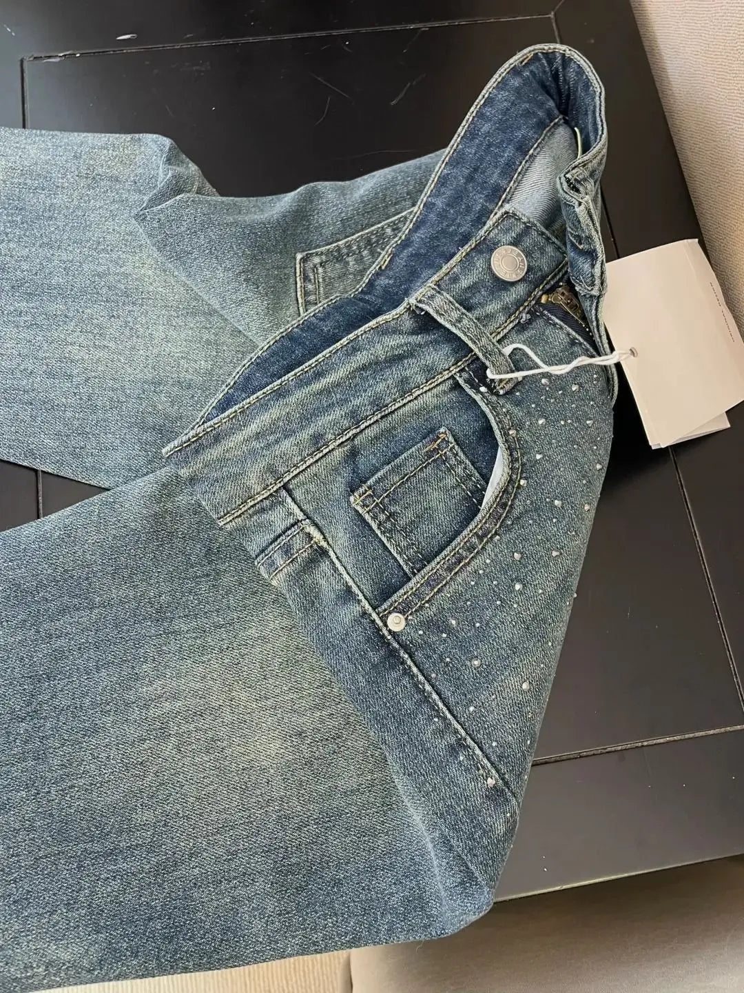 Retro Washed Diamond-encrusted Jeans Women's Spring Design Sense