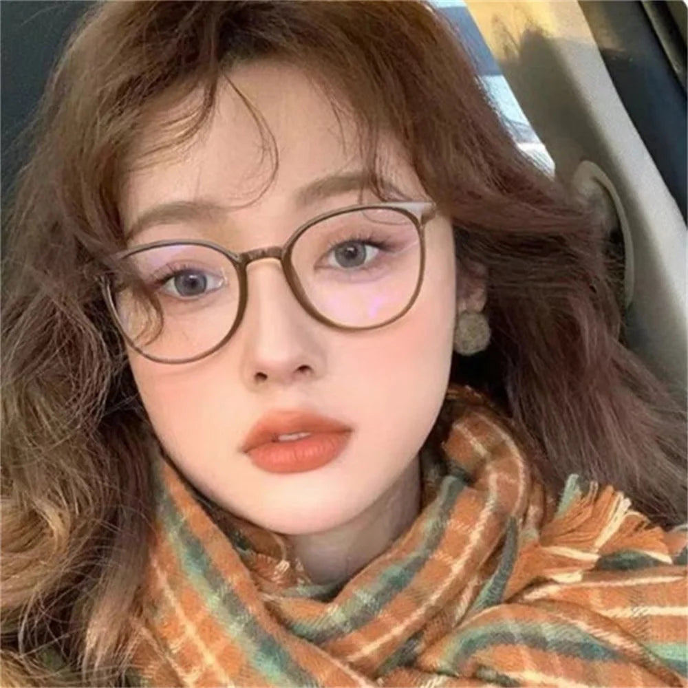 New Retro Ultra-light Glasses Anti-blue Light Flat Glasses Female