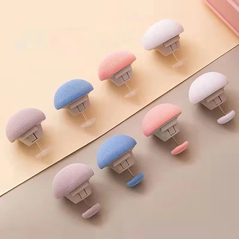 4PCS Quilt Retainer Mushroom Quilt Retainer New Safe Needle-Free Bed