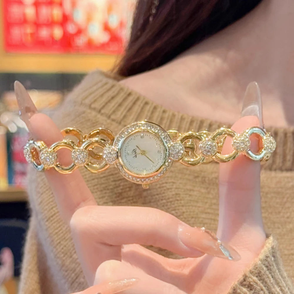 Fashion ethos Minimalist luxury gold disc with quartz women's watch