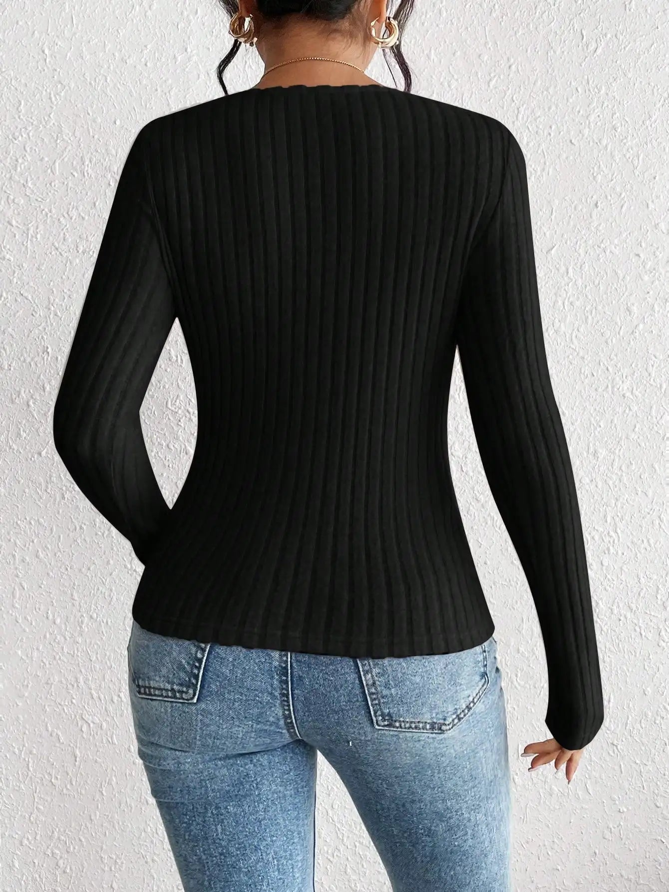 Autumn and winter fashion diamond collar knitted bottom shirt, women's