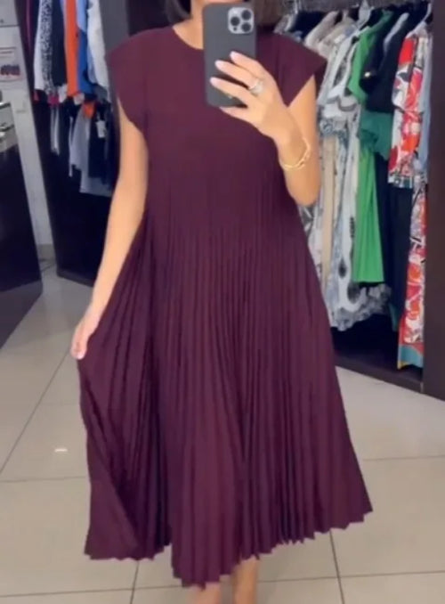 Spring And Summer New Fashionable Women's Round Neck Pleated Maxi