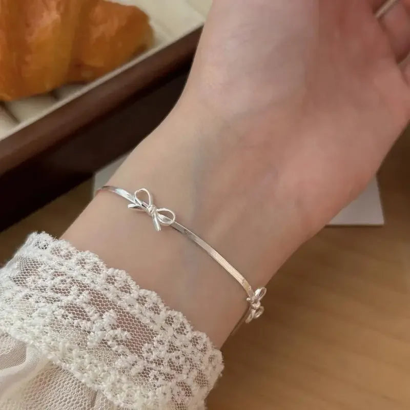 Fashion Sweet Bow Bracelets for Women Girls Sparkling Delicate Ribbon