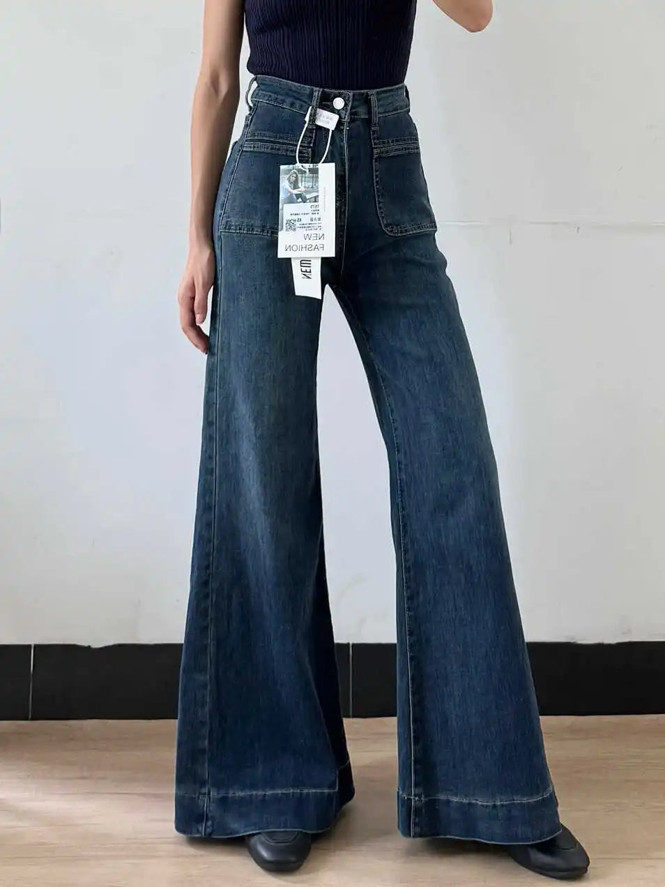 Women's Autumn New Fashion Retro Micro-flared Jeans, Solid Color