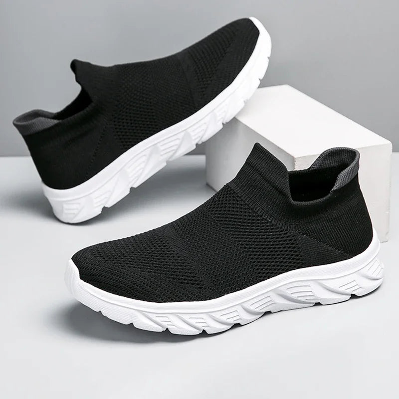 Breathable Men Casual Shoes Lightweight Male Vulcanized Shoes Outdoor
