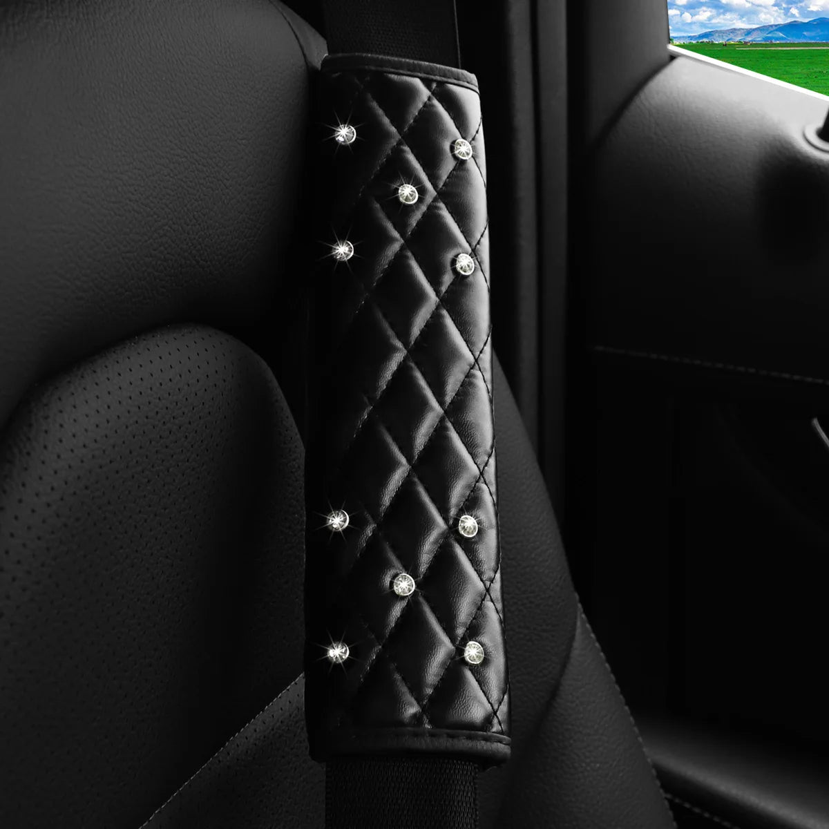 An Automotive PU Leather Diamond-encrusted Seat Belt Shoulder Cover