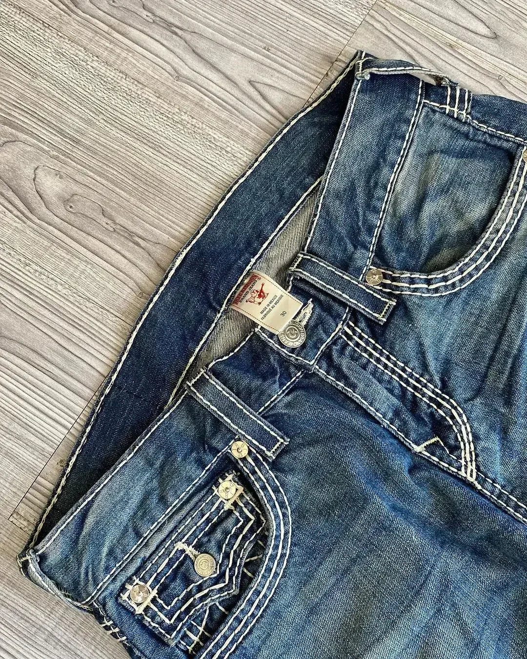 2000’s True Religion Low Rise Y2K Super T Bootcut Flared Jeans Street