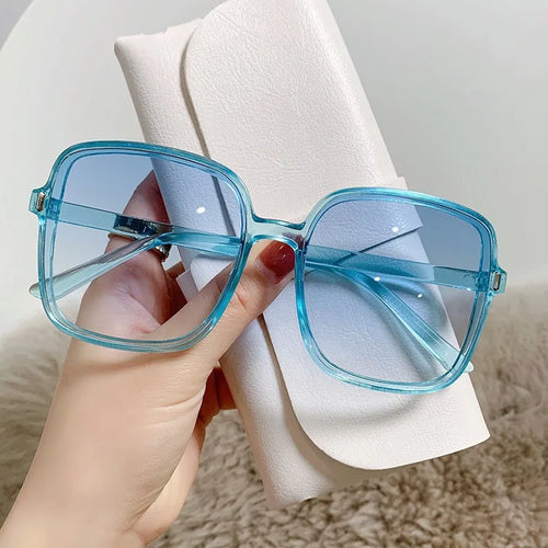 KAMMPT Vintage Oversized Square Sunglasses 2024 Women Fashion Gradient