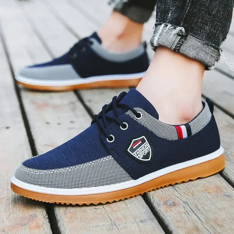 2025 Men's casual shoes Vulcanized Work loafers Mesh Lightweight Man