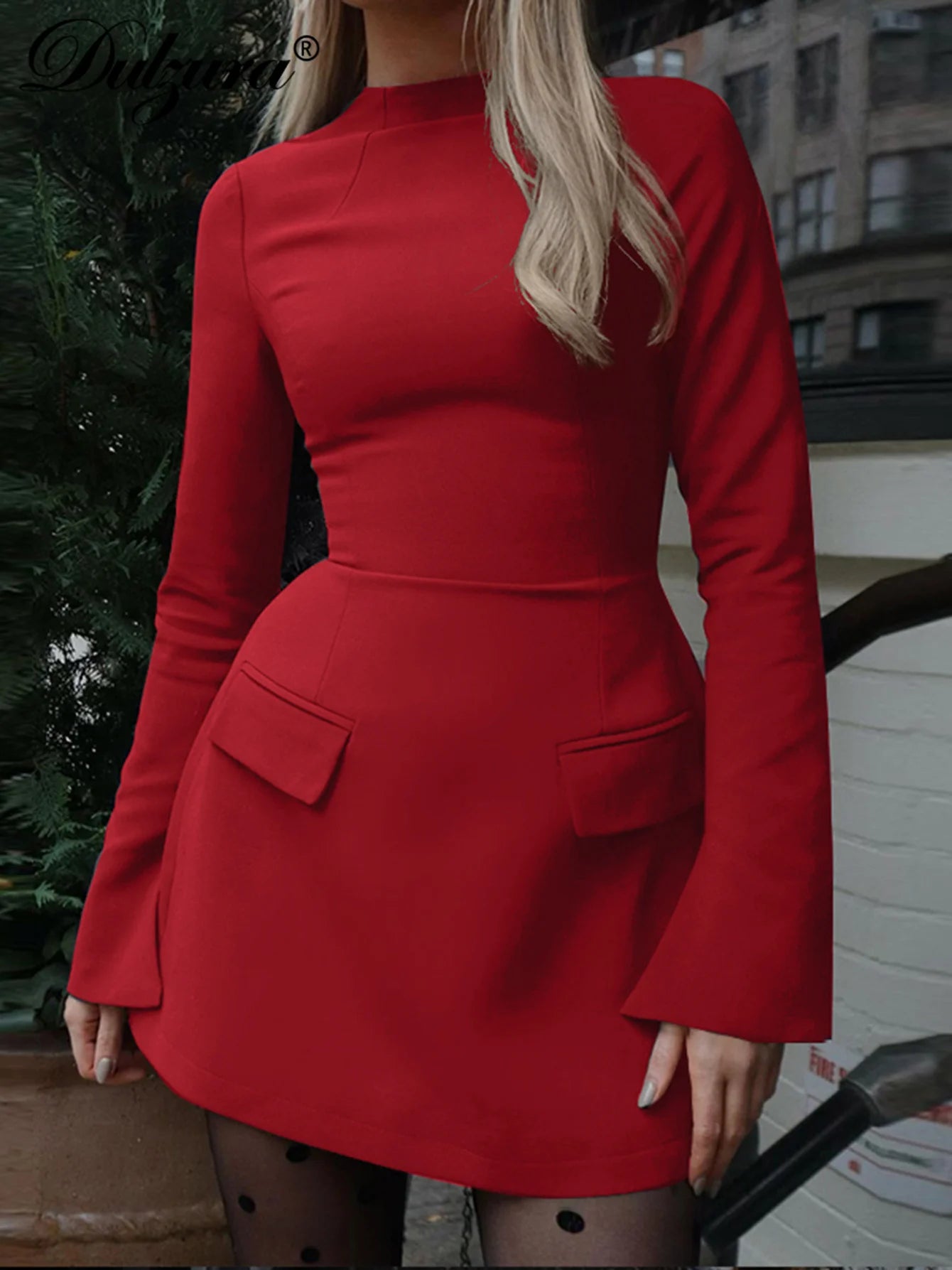 Dulzura Long Sleeves Zipper Bodycon Mini Dress With Pocket Solid