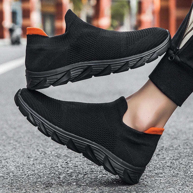 Breathable Men Casual Shoes Lightweight Male Vulcanized Shoes Outdoor