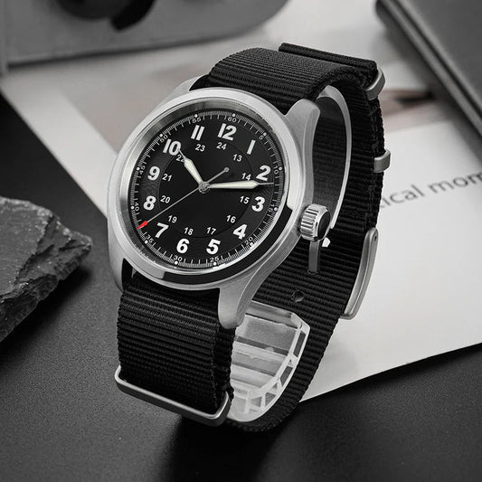 Militado ML08 Vintage Black Watch VH31 Sweep Quartz Wristwatch Ar Sapphire Crystal Luminous C3 BGW9 100 Waterproof Watches Man