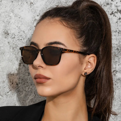 2023 New Fashion Sunglasses Women Brand Designer Retro Rectangle Sun
