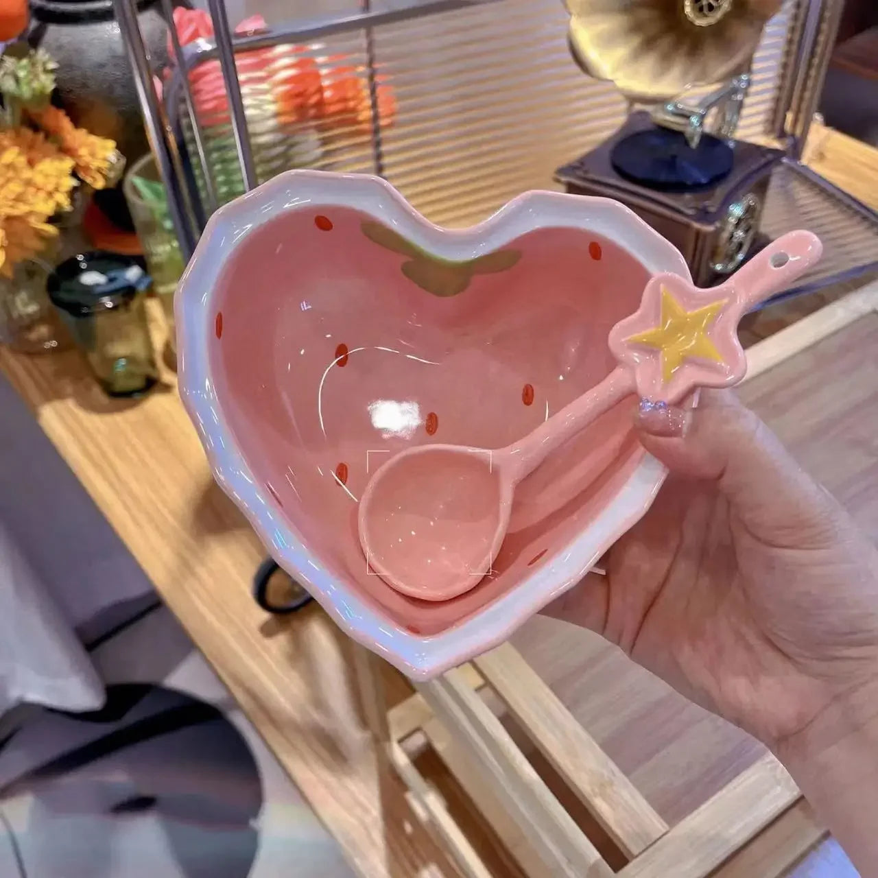 Strawberry Ramen Bowls and Spoons Creative Ceramics Anti-scald Instant