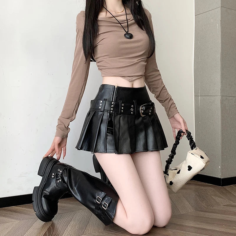 Women's Black Gothic A-line Pleated Leather Skirt Y2k Mini Shorts