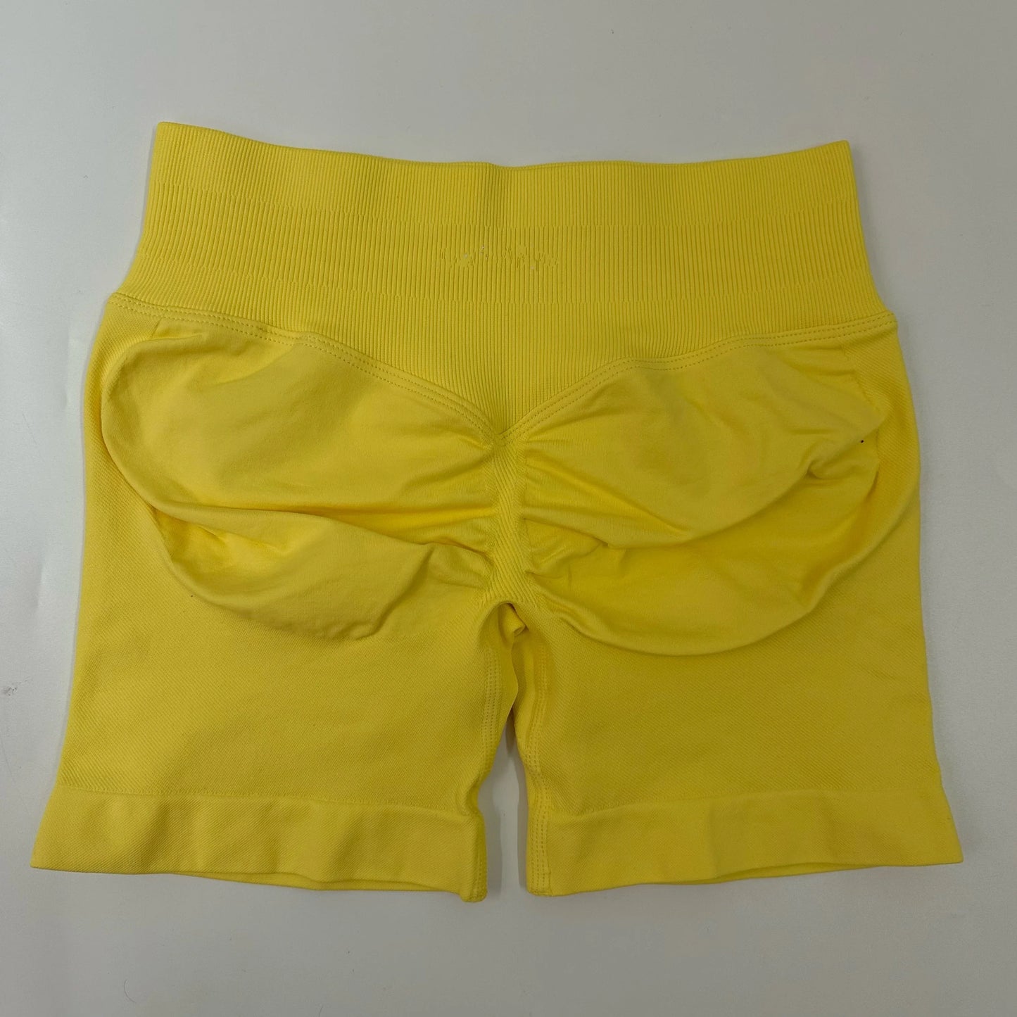 No Logo Yoga Shorts Low Ribbed Waist Band Yoga Shorts Seamless Scrunch Bum Workout Gym Shorts Booty Hight Stretch Running Shorts