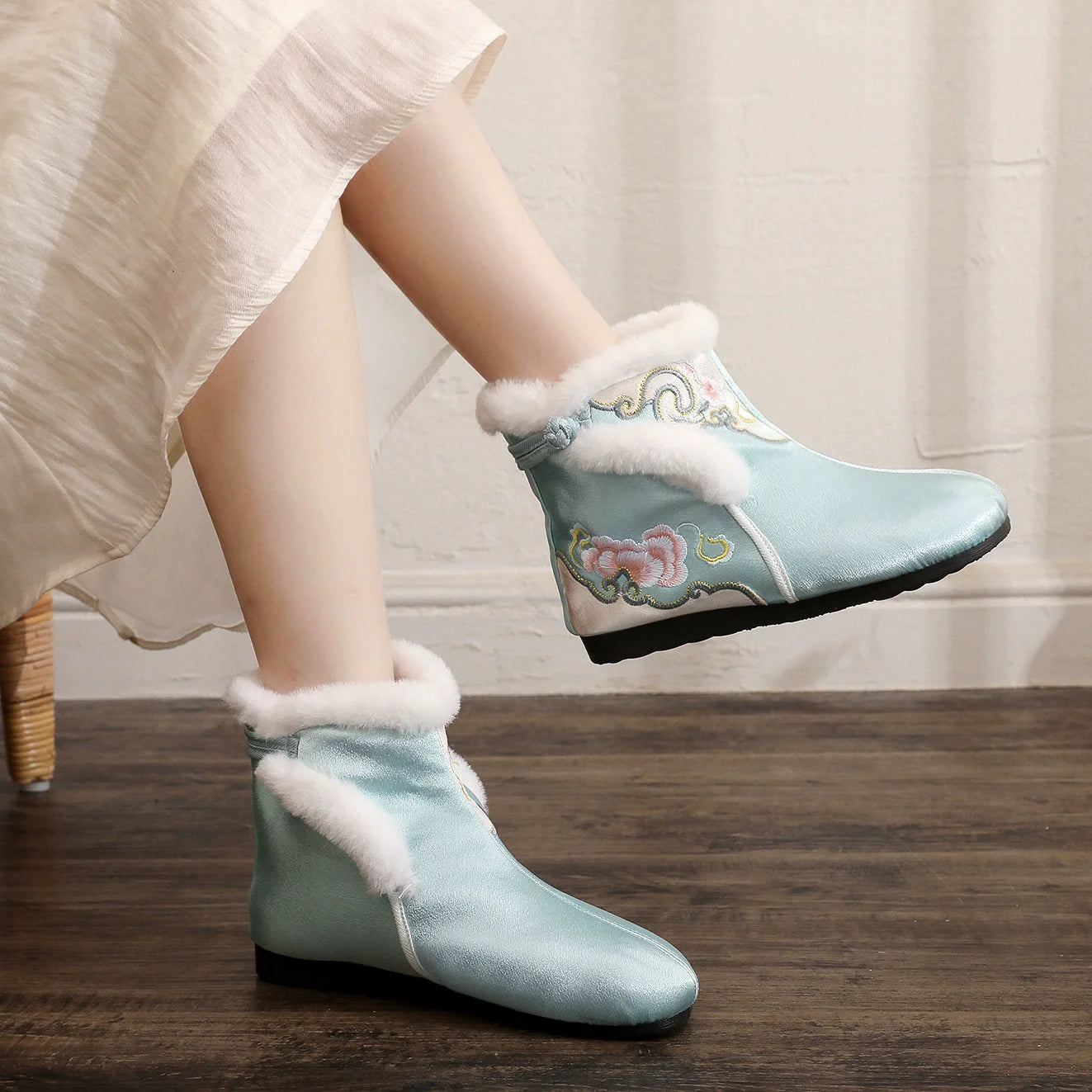 Fashion Thick Boots Casual Women Shoes Winter Boots Ladies Botas De Nieve Warm Botas Mujer Zapatos Cotton Shoes Woman Botines