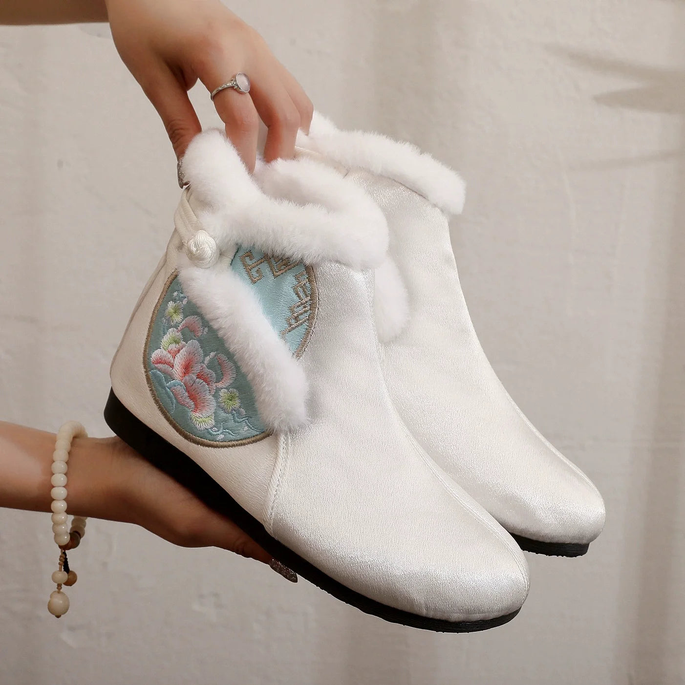 Fashion Thick Boots Casual Women Shoes Winter Boots Ladies Botas De Nieve Warm Botas Mujer Zapatos Cotton Shoes Woman Botines