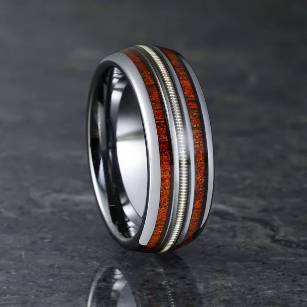 Fashion 8mm Black Stainless Steel Guitar String Rings for Men Whiskey Barrel Wood Inlay Guitarist Ring Men Wedding Band Jewelry