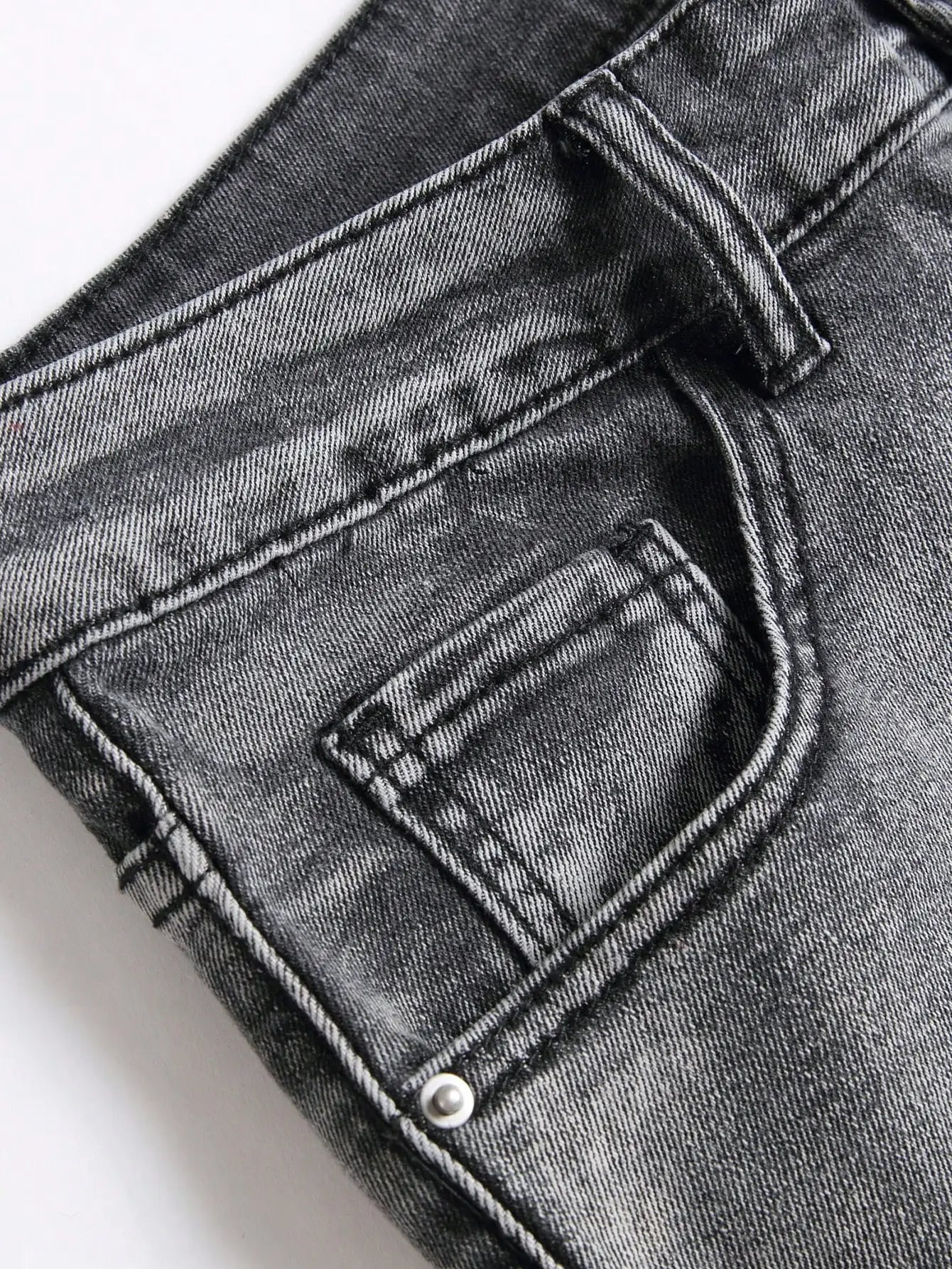 Men‘s Stretchy Denim Jeans Streetwear Tearing Patchwork Holes Ripped