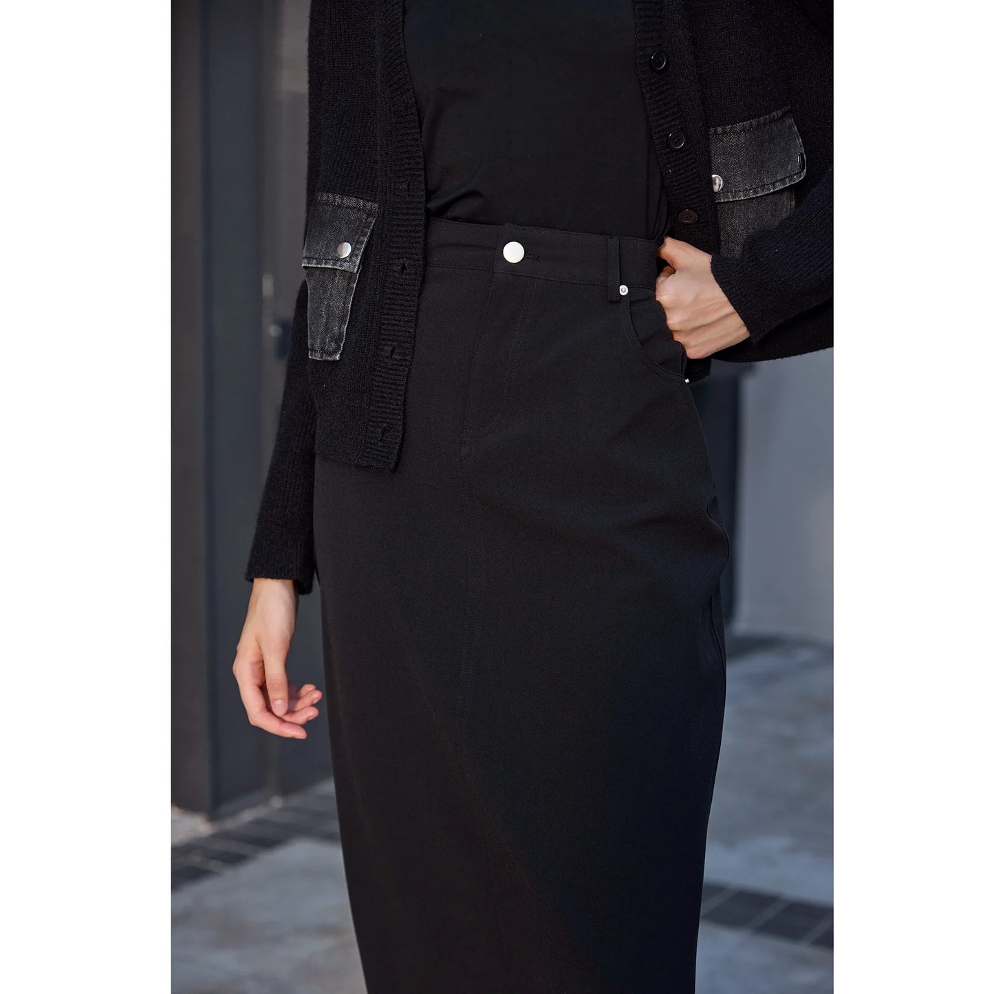 AP Women 2026 Autumn and Winter Denim V-neck Dress Knitting Cardigan Mock Neck Modal Shirt