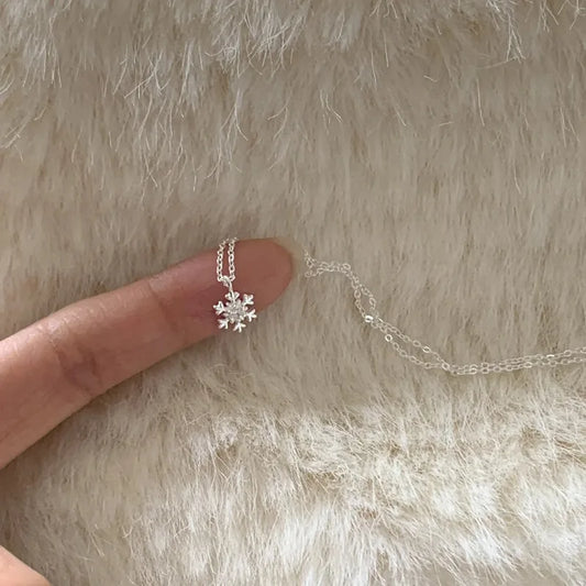 Delicate Temperament 925 Sterling Silver Snowflake Pendant Necklace for Women Collarbone Chain Fashion Jewelry Girlfriend's Gift